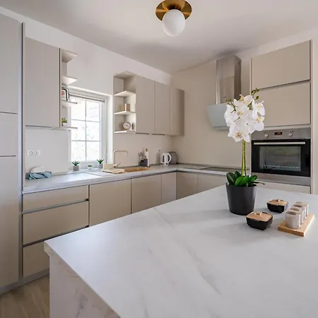 Bohemica With Private Heated Pool Orebic