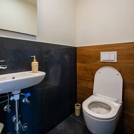 Bohemica With Private Heated Pool * Orebic