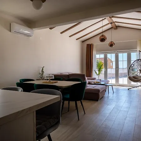 Βίλα Bohemica With Private Heated Pool Orebić