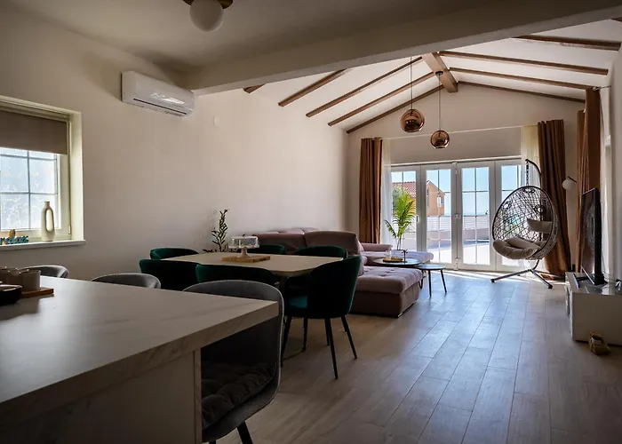 Villa Bohemica With Private Heated Pool Orebić